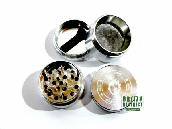 Grinder Kush Bong Métal Brillant Argenté